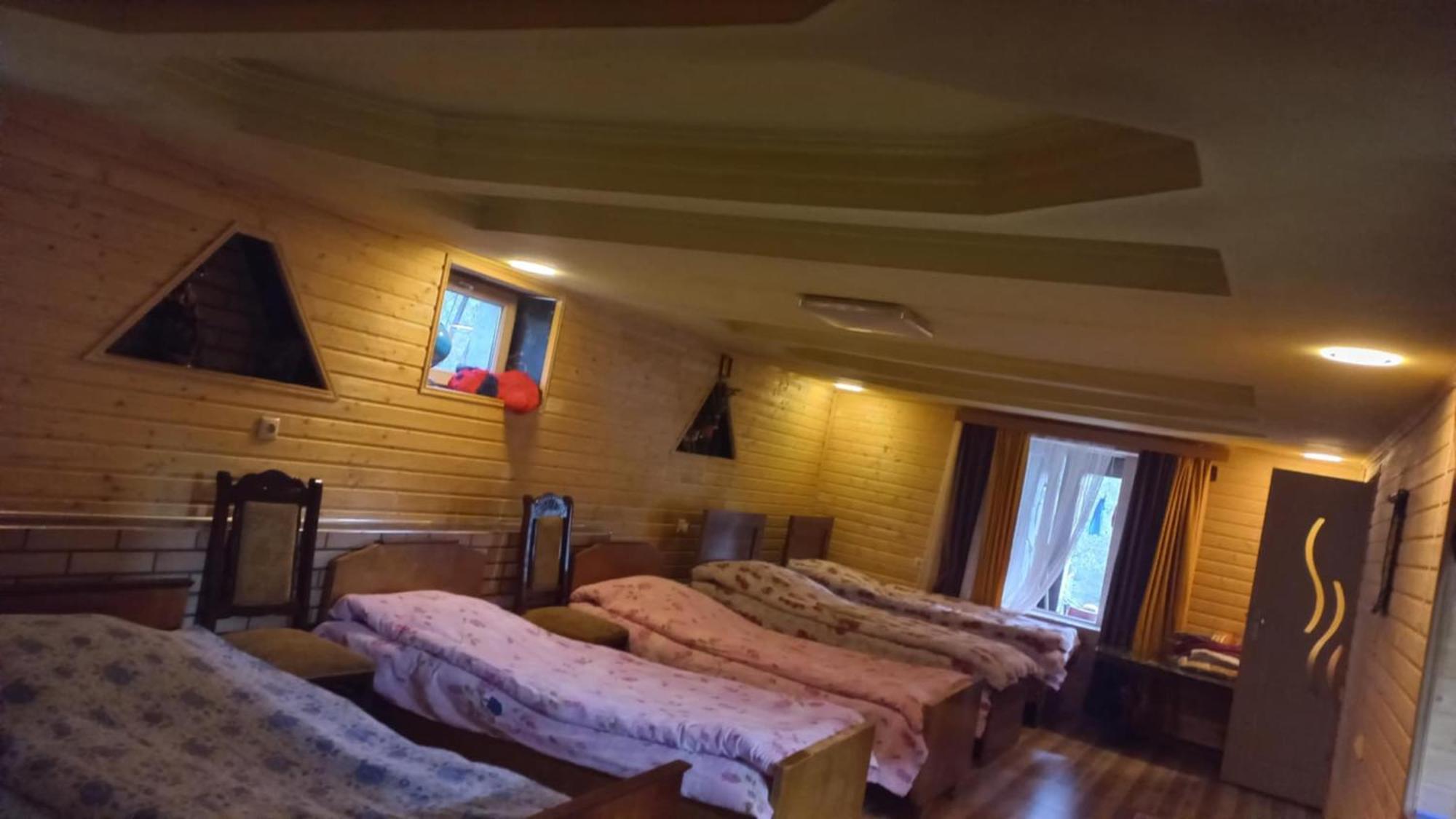 Bezengi Guest House Lalkhori Kültér fotó