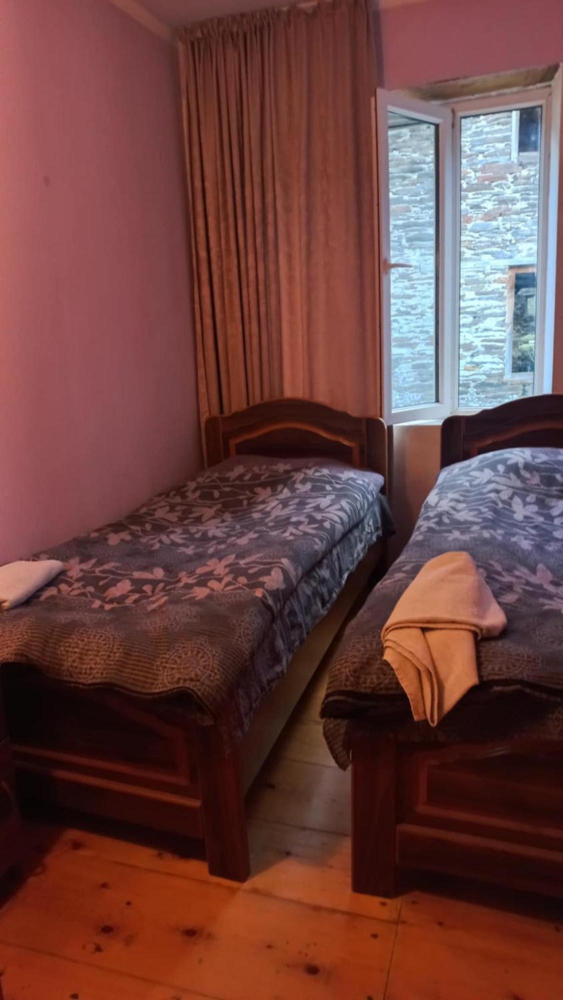 Bezengi Guest House Lalkhori Kültér fotó